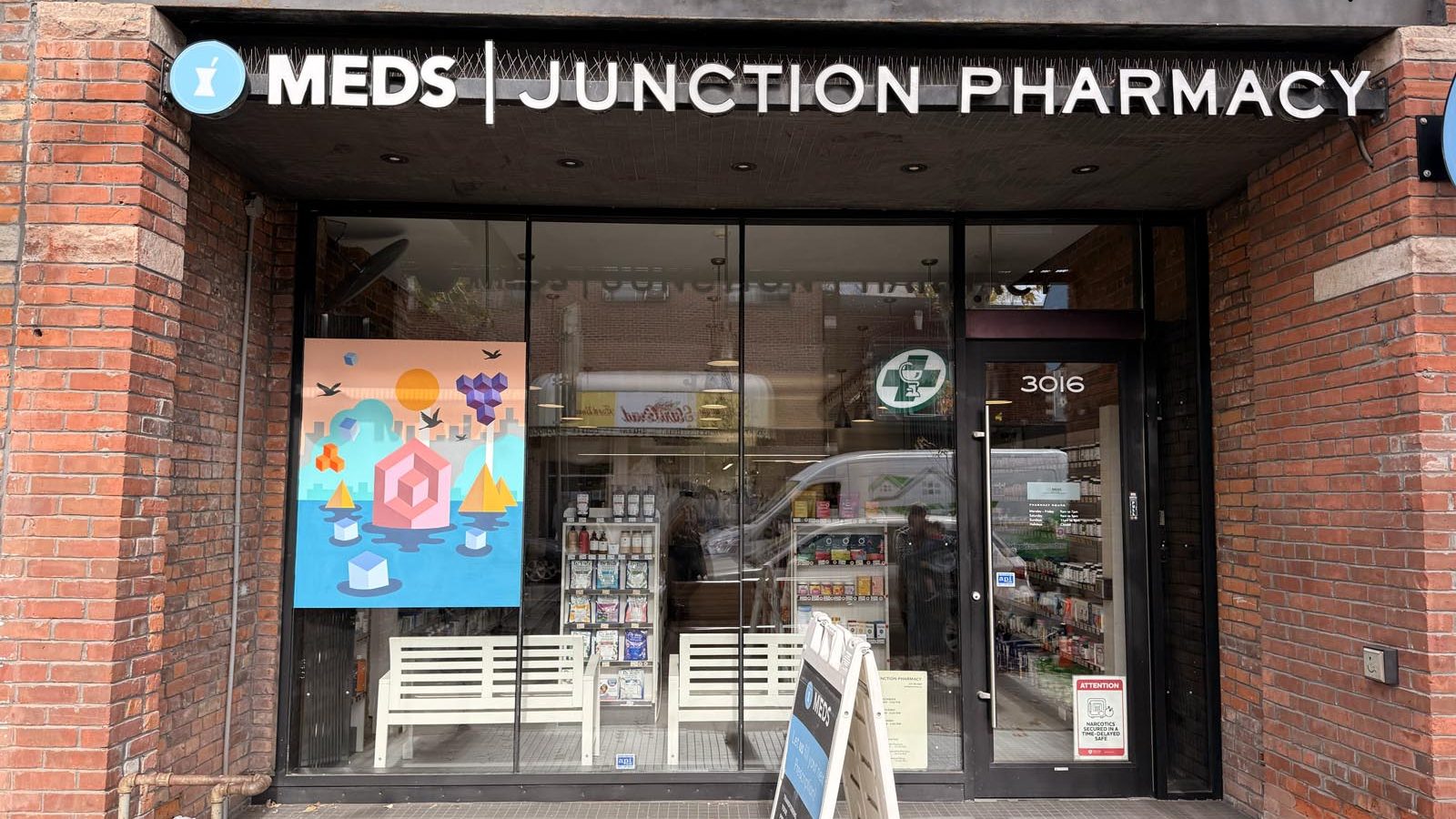 _MEDS Junction Pharmacy (presenting sponsor)_promo image_1
